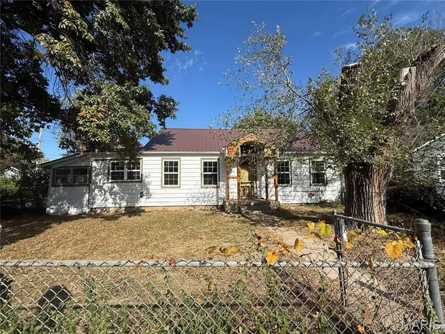 $109,900 | 286 Polk Avenue, Lebanon, MO 65536