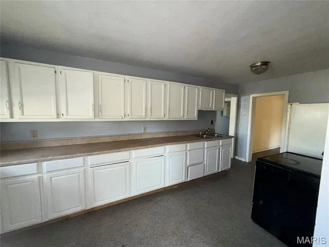 $109,900 | 286 Polk Avenue, Lebanon, MO 65536