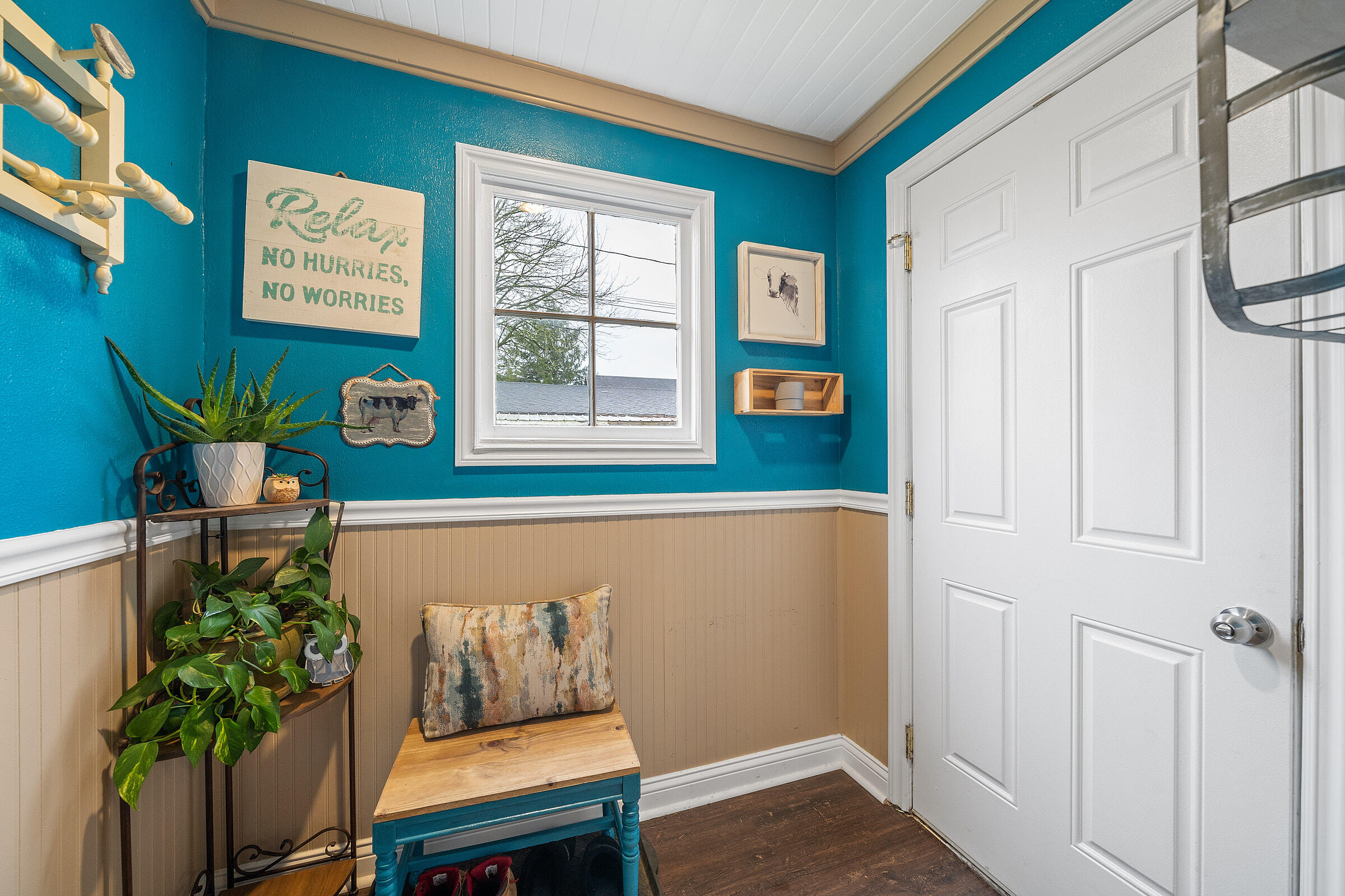 809 1/2 4th Street Tillamook, OR 97141 - Photo 2 of 21 DSC02610