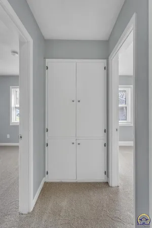 $172,500 | 3453 Southwest Westview Avenue, Topeka, KS 66611