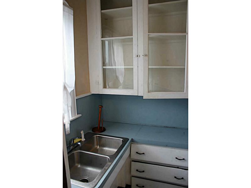 314 Power Road Pawtucket, RI 02860 - Photo 15 of 19 Kitchen. 2nd Fl Kitchen