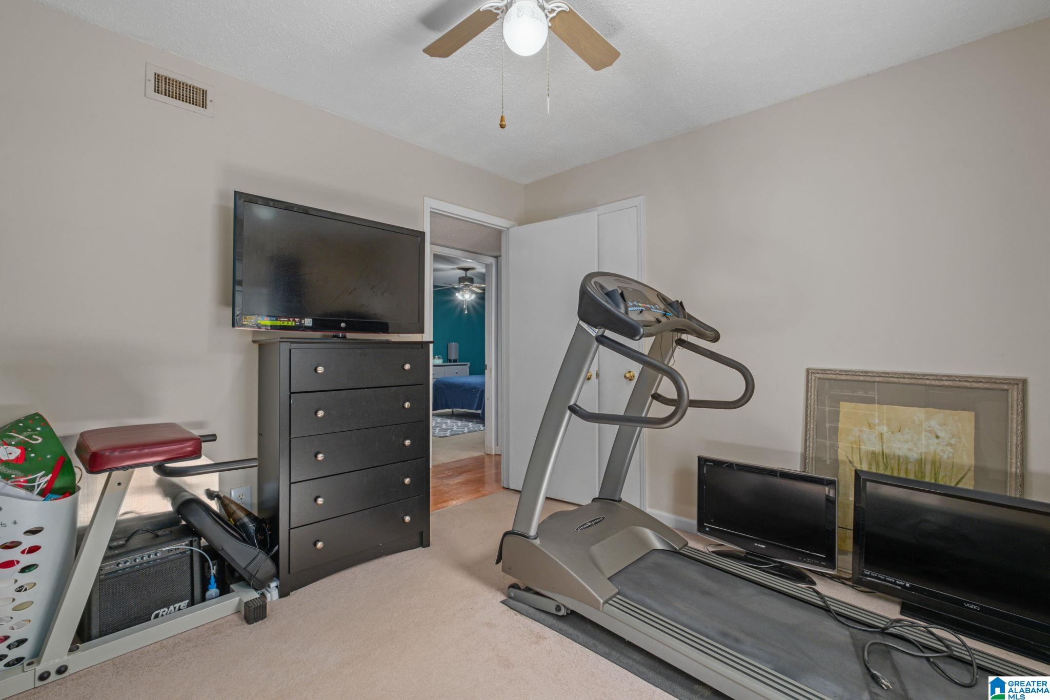 105 Yellowhammer Circle Alabaster, AL 35007 - Photo 23 of 47