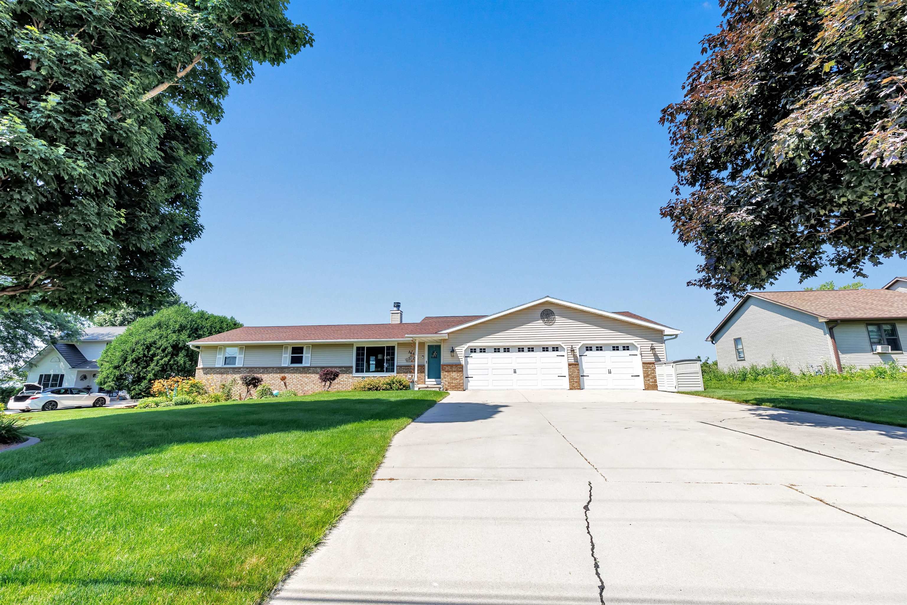 3659 VanLaanen Road Green Bay, WI 54311 - Photo 46 of 50