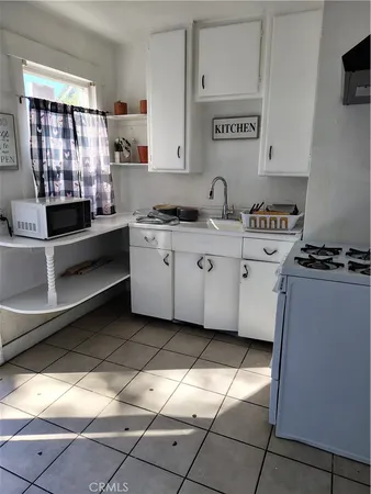 $1,400 | 120 West Marshall Boulevard, San Bernardino, CA 92405