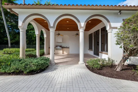 $4,400,000 | 5752 Vintage Oaks Circle, Delray Beach, FL 33484