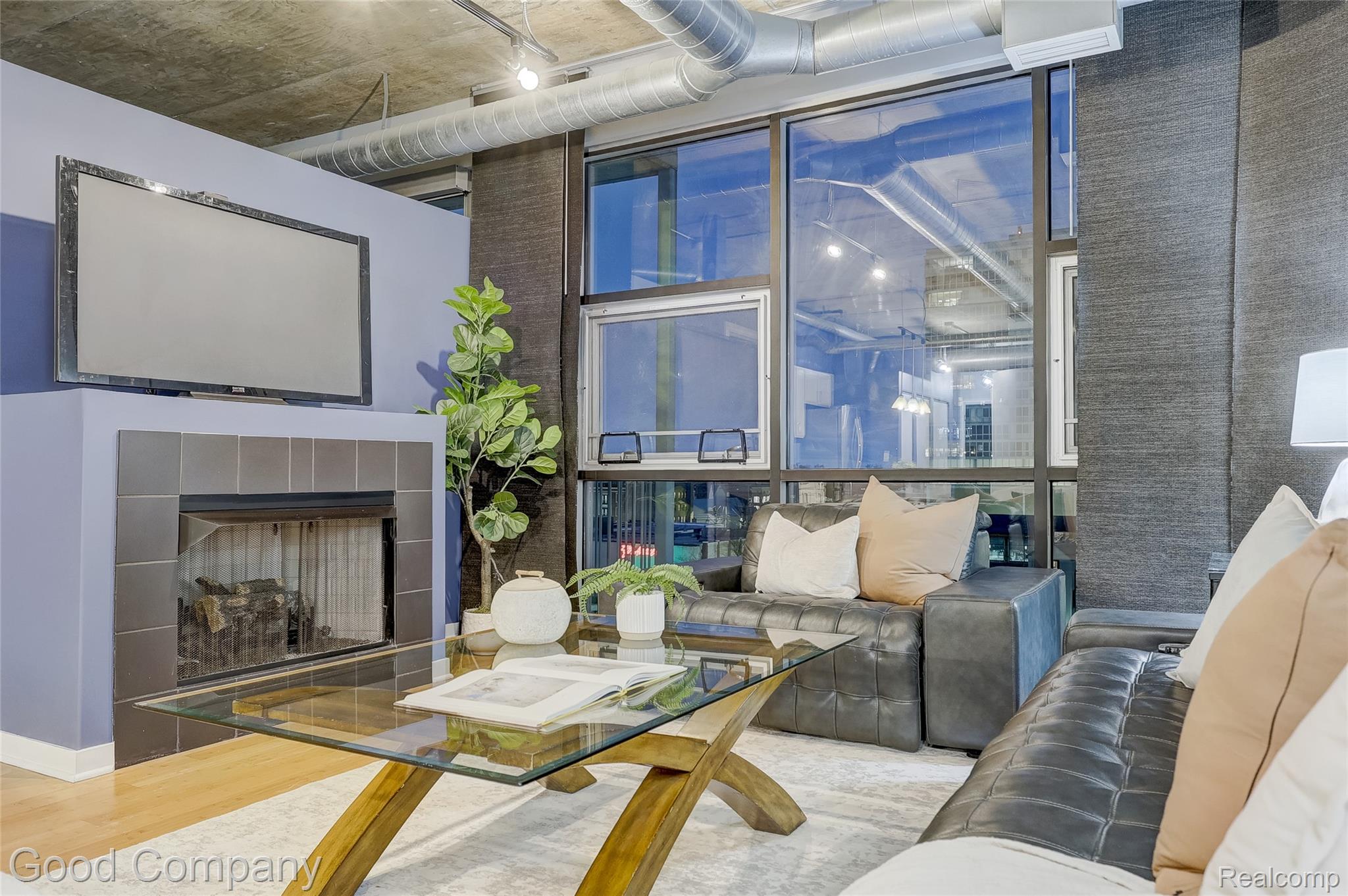 100 West Fifth Street, Unit 604 Royal Oak, MI 48067 - Photo 24 of 57 100 W. 5th St. #604-24.jpg