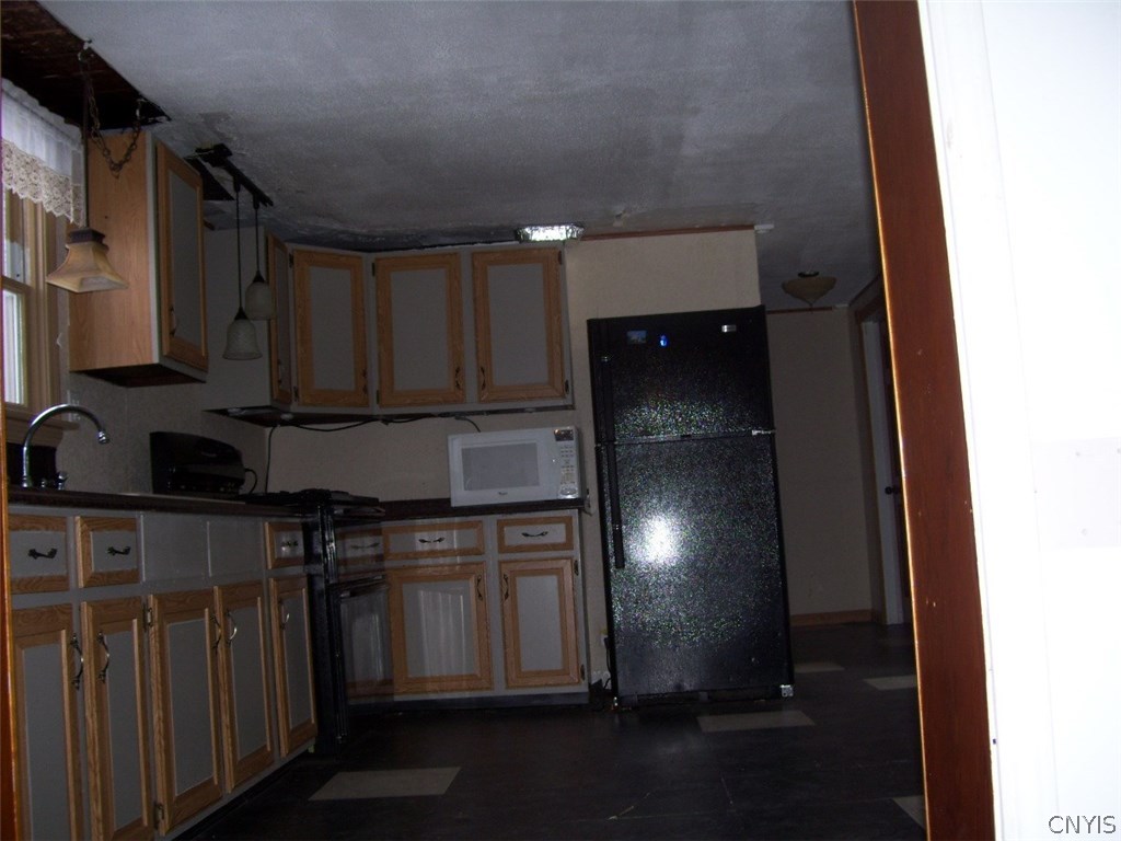 7151 Morgan Road Clay, NY 13090 - Photo 6 of 12