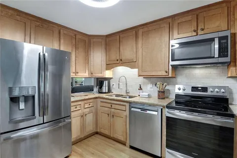 $2,600 | 3195 Creek Drive, Marietta, GA 30062