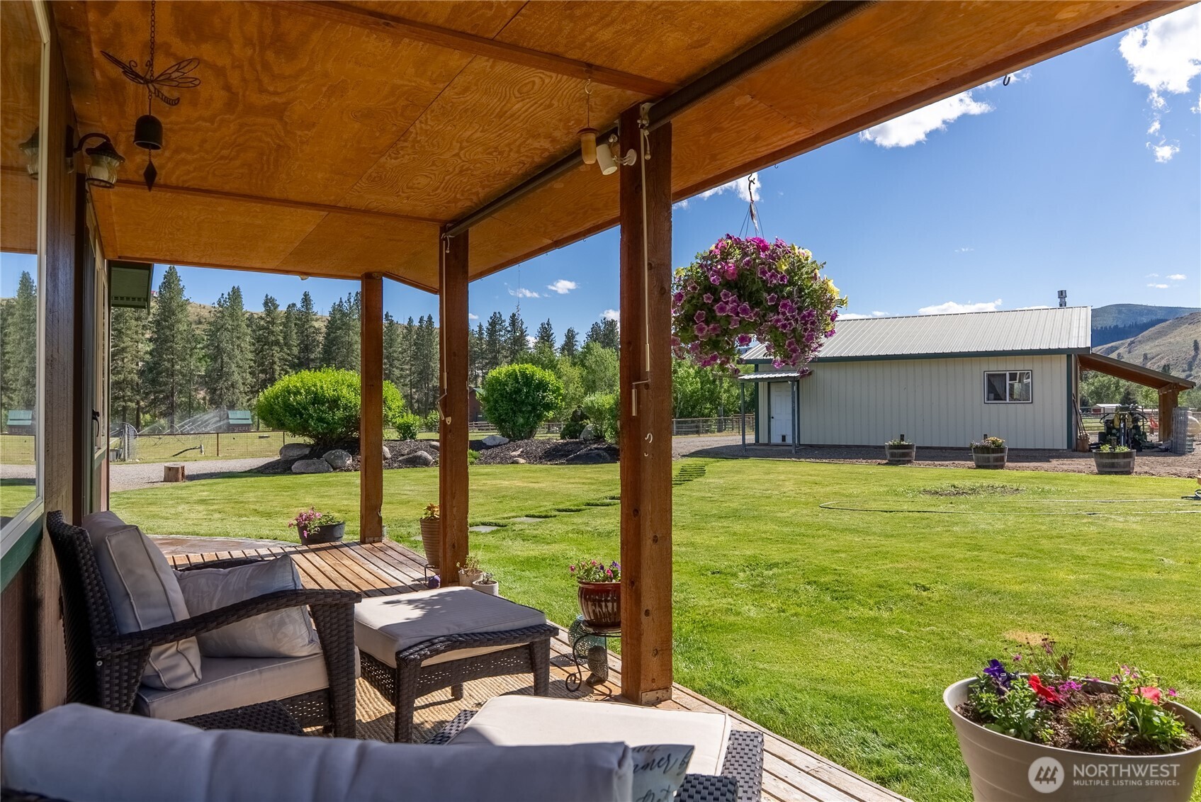 228 Twisp Carlton Road Carlton, WA 98814 - Photo 27 of 40