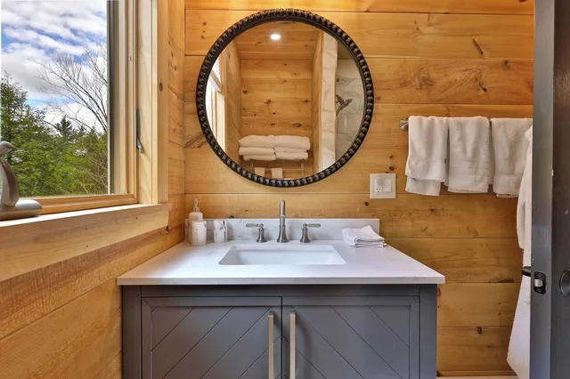 $1,400,000 | 314 Putnam State Forest Road, Grafton, VT 05146