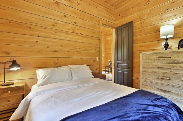 $1,400,000 | 314 Putnam State Forest Road, Grafton, VT 05146