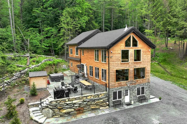 $1,400,000 | 314 Putnam State Forest Road, Grafton, VT 05146