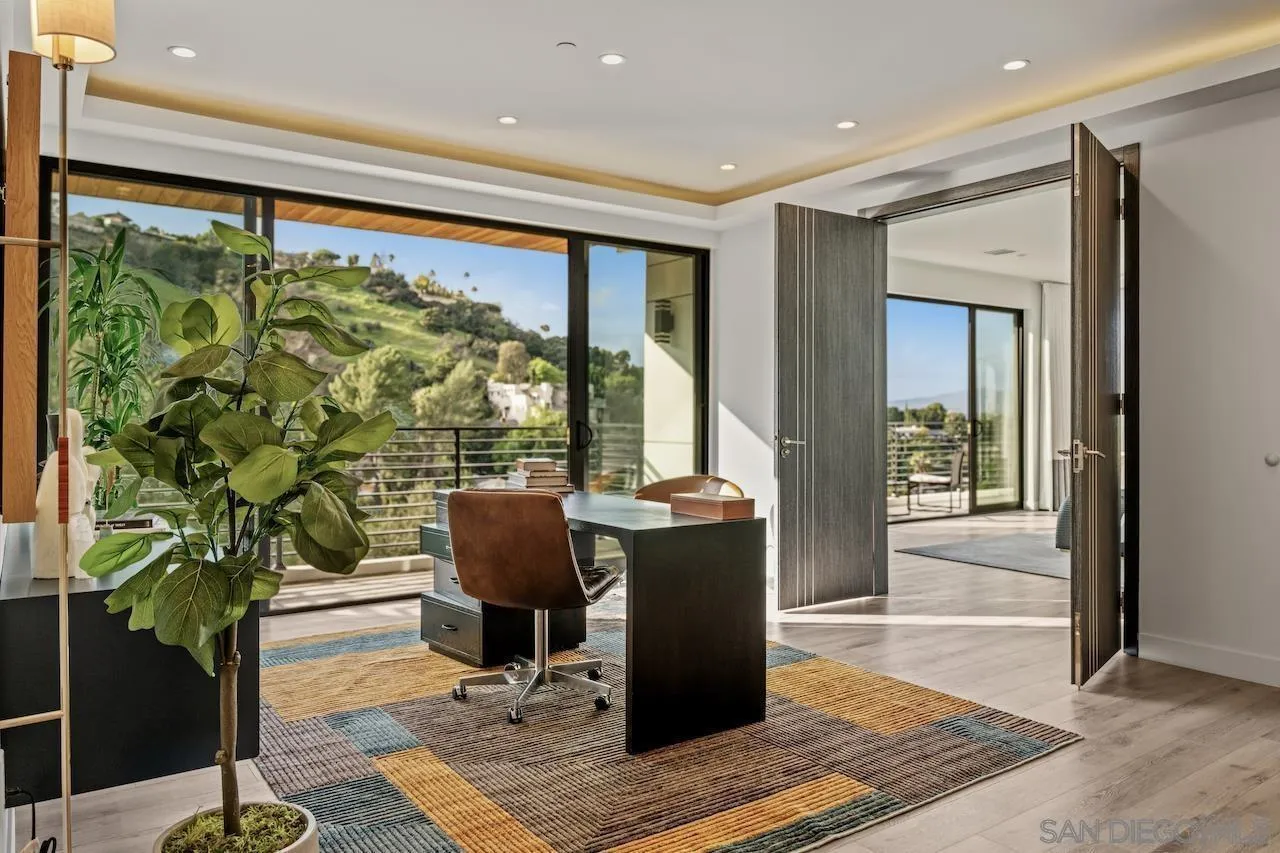 3820 Knobhill Drive Sherman Oaks, CA 91423 - Photo 29 of 75