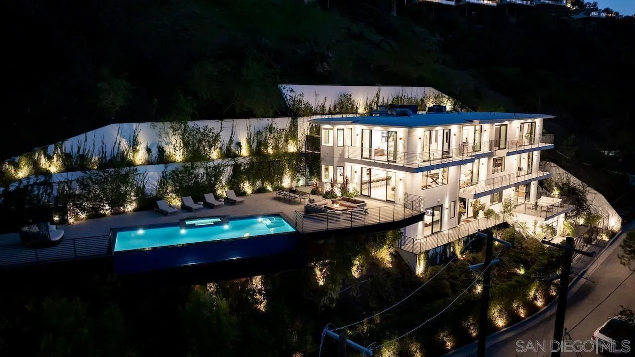 3820 Knobhill Drive Sherman Oaks, CA 91423 - Photo 73 of 75 a view of a chairs and table in a backyard