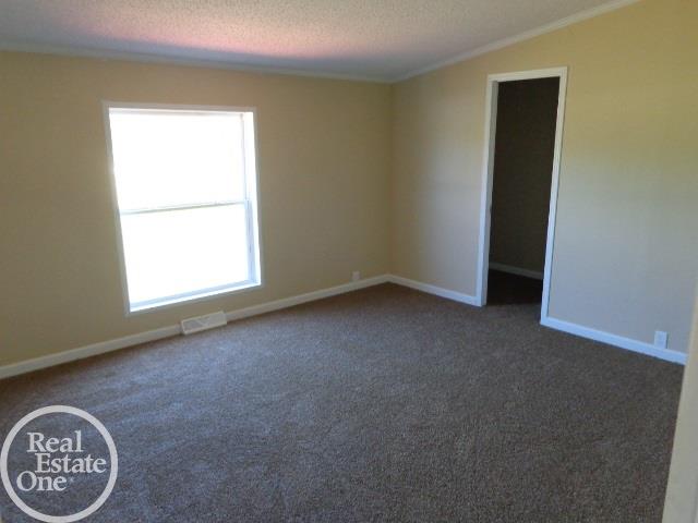 8171 Bryce Road Avoca, MI 48006 - Photo 11 of 29