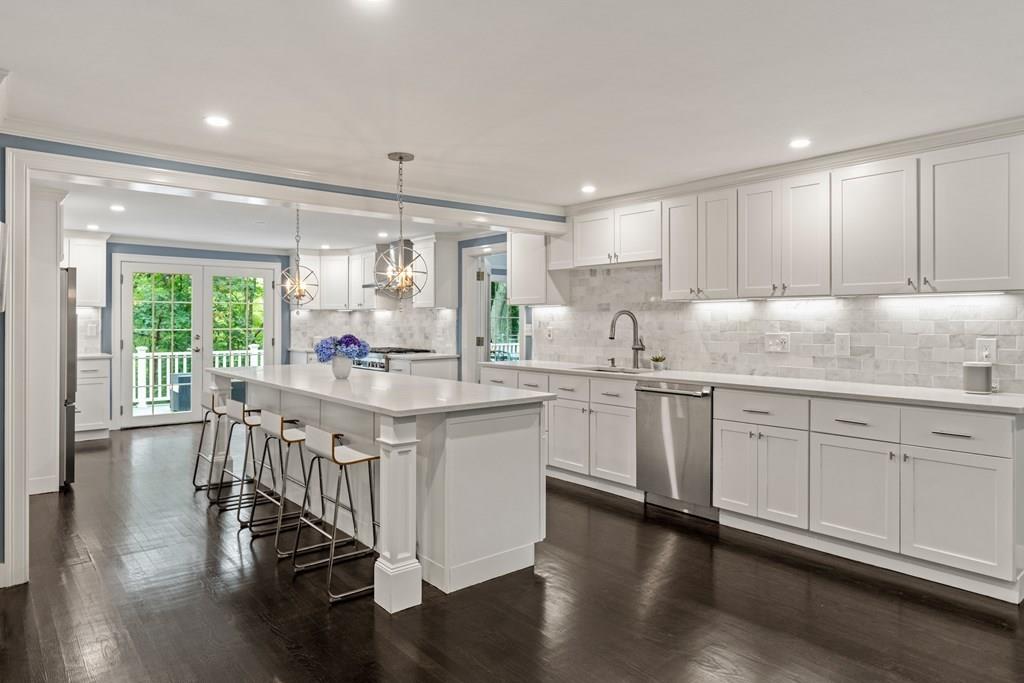 75 Pigeon Hill Road Weston, MA 02493 - Photo 8 of 34