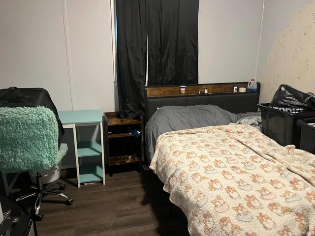 $219,999 | 8106 Highway 50, Mitchell, IN 47446