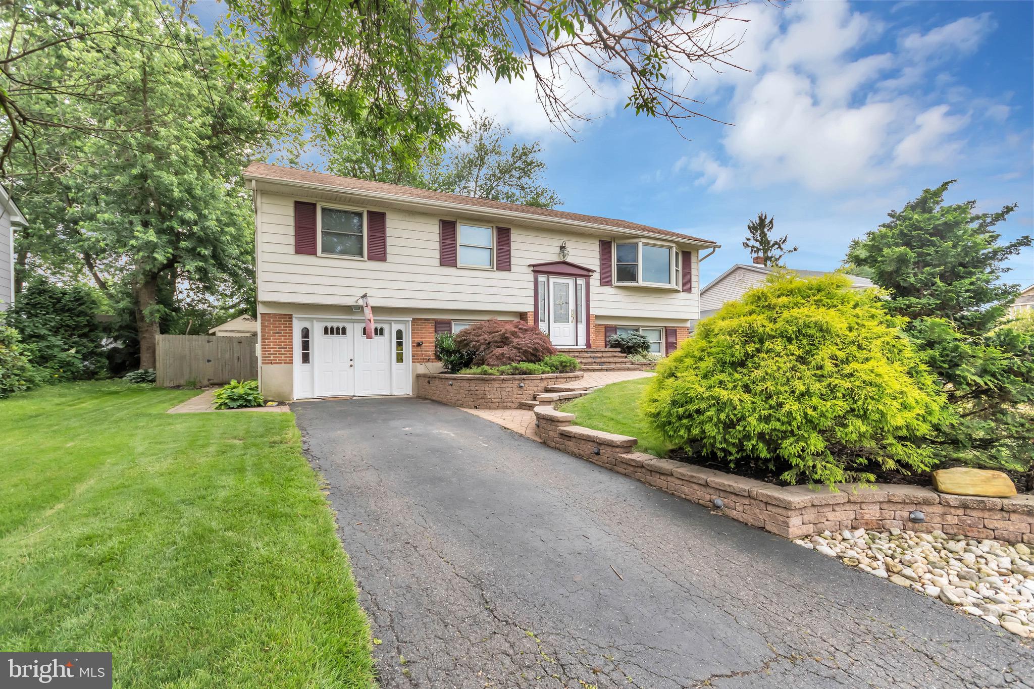 38 Regent Road Cherry Hill, NJ 08003 - Photo 1 of 37