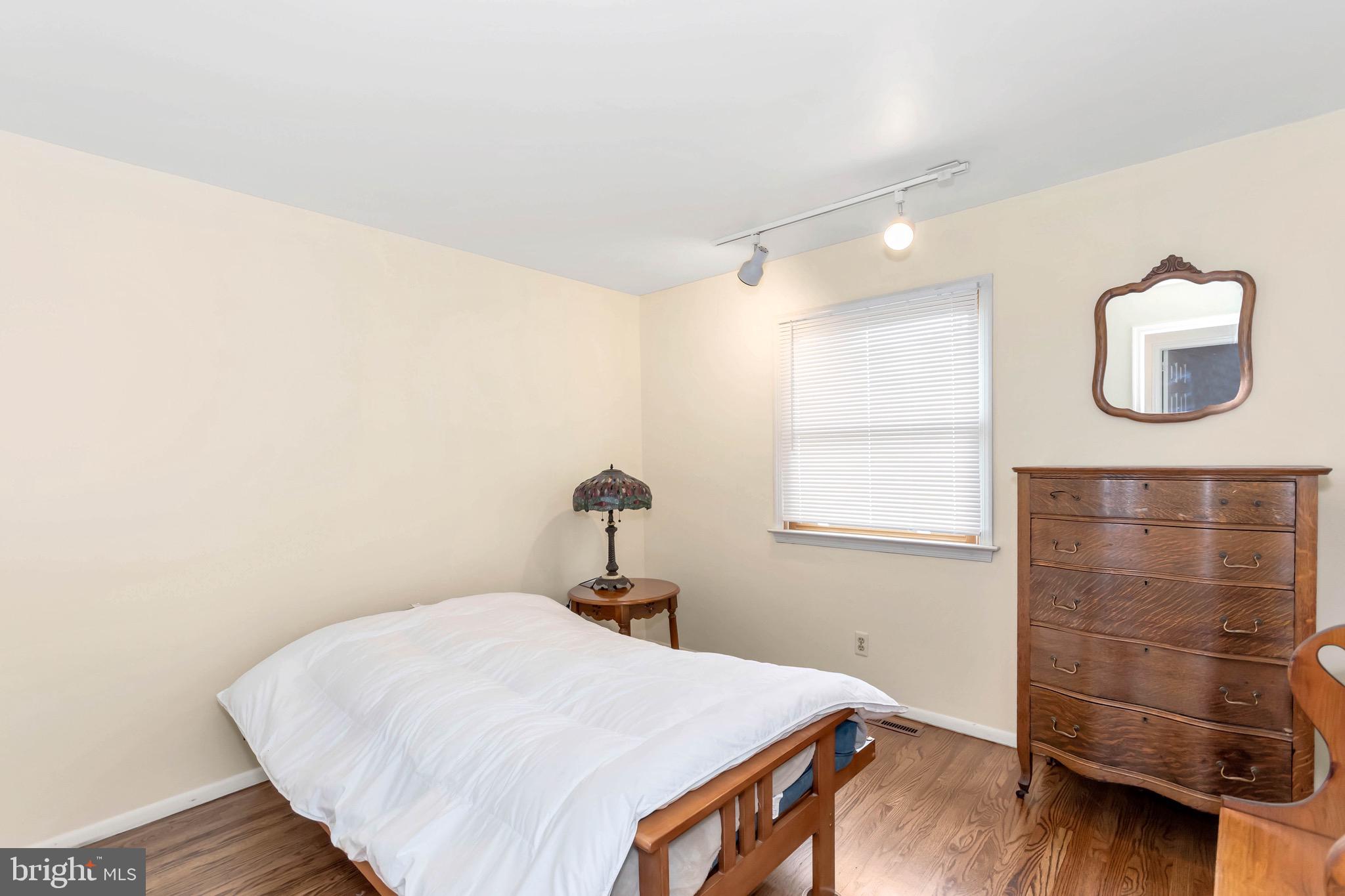 38 Regent Road Cherry Hill, NJ 08003 - Photo 10 of 37
