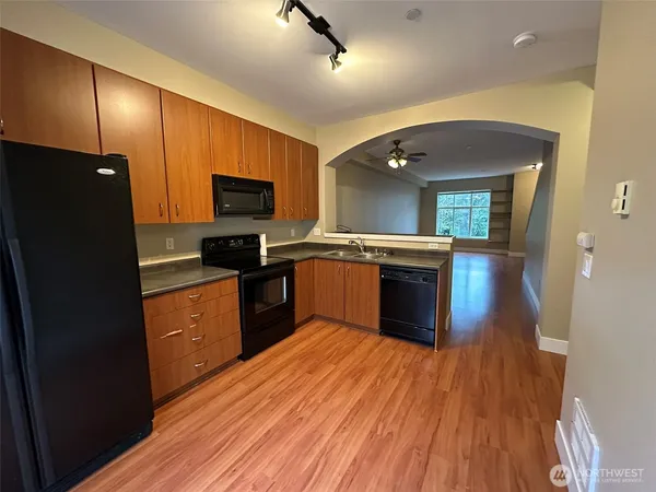 $2,950 | 22635 Northeast Alder Crest Lane, Redmond, WA 98053
