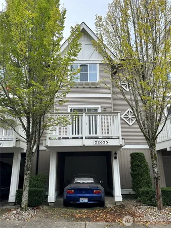 $2,950 | 22635 Northeast Alder Crest Lane, Redmond, WA 98053