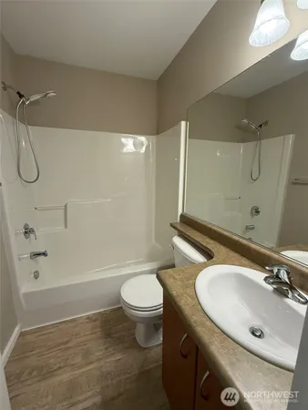 $2,950 | 22635 Northeast Alder Crest Lane, Redmond, WA 98053