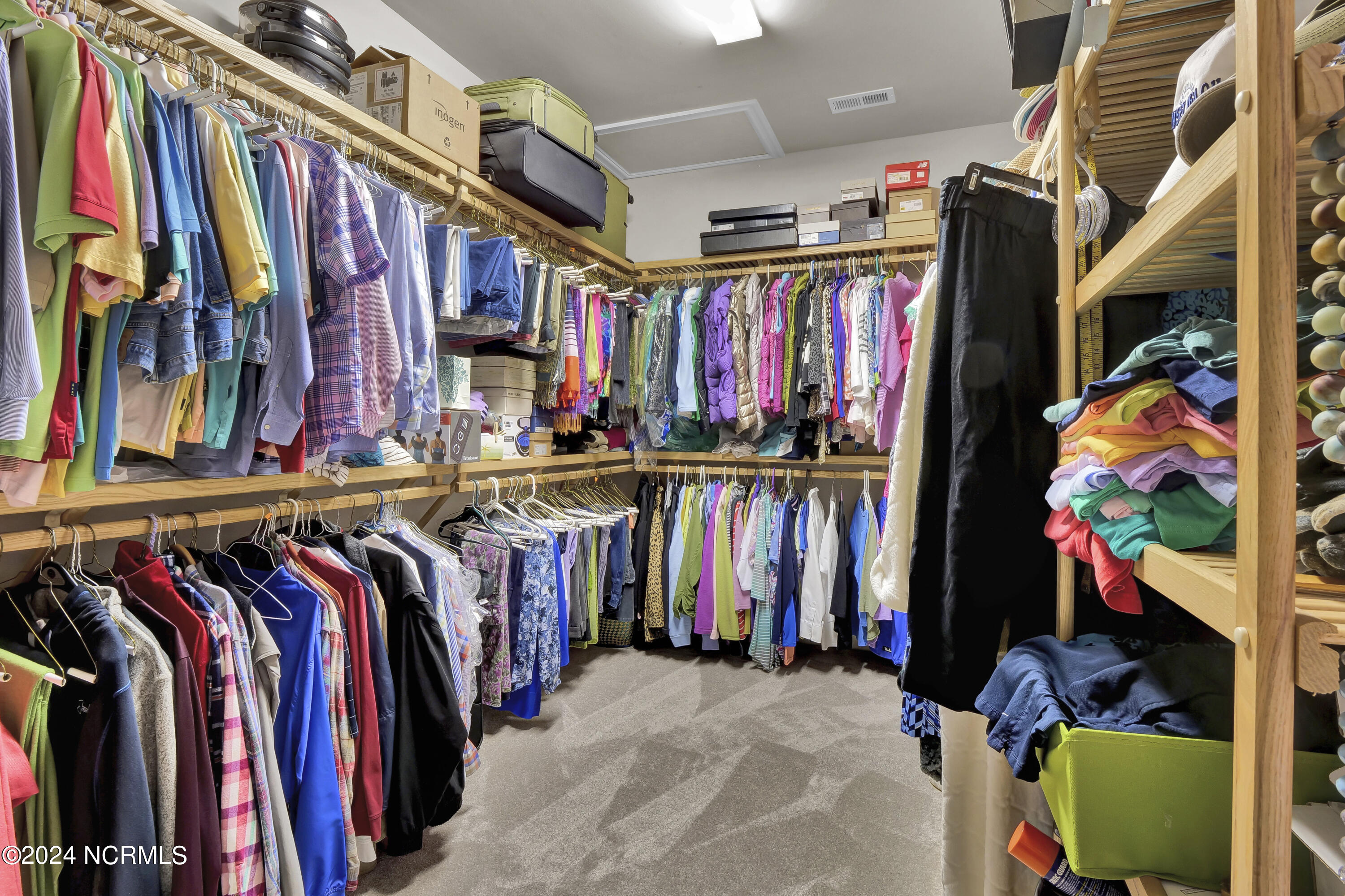 7113 Trailmark Road Wilmington, NC 28405 - Photo 20 of 40 HUGE WALK-IN CLOSET!
