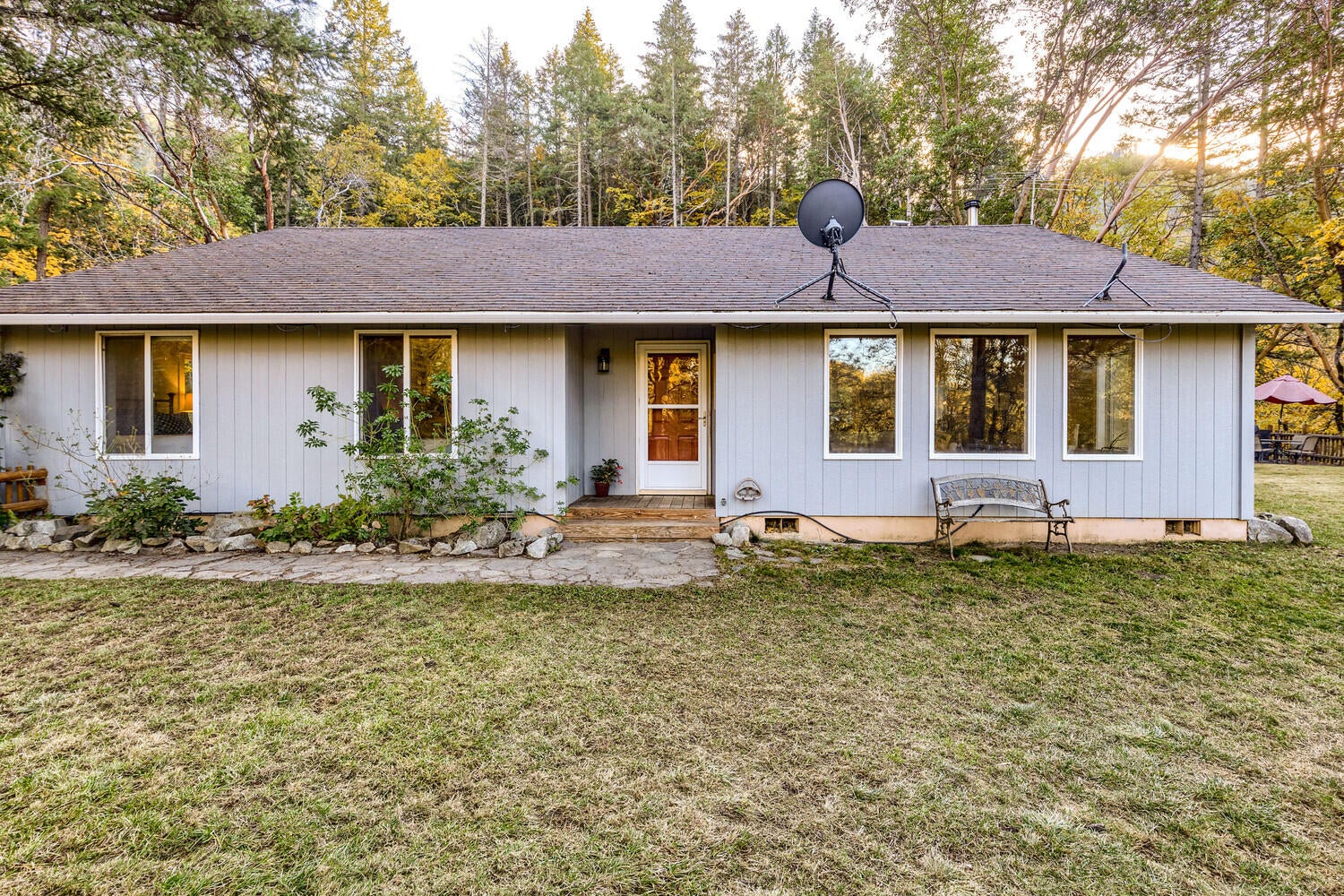 3516 Kane Creek Road Central Point, OR 97502 - Photo 5 of 46 07_KCR_1_mls
