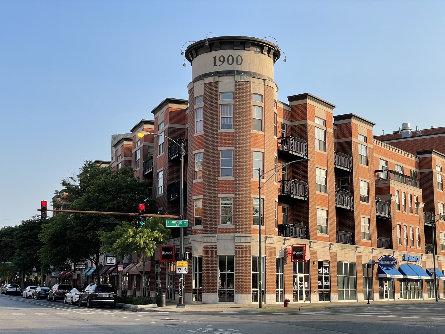1910 South State Street, Unit 433 Chicago, IL 60616 - Photo 1 of 1 a front view of a building with street view
