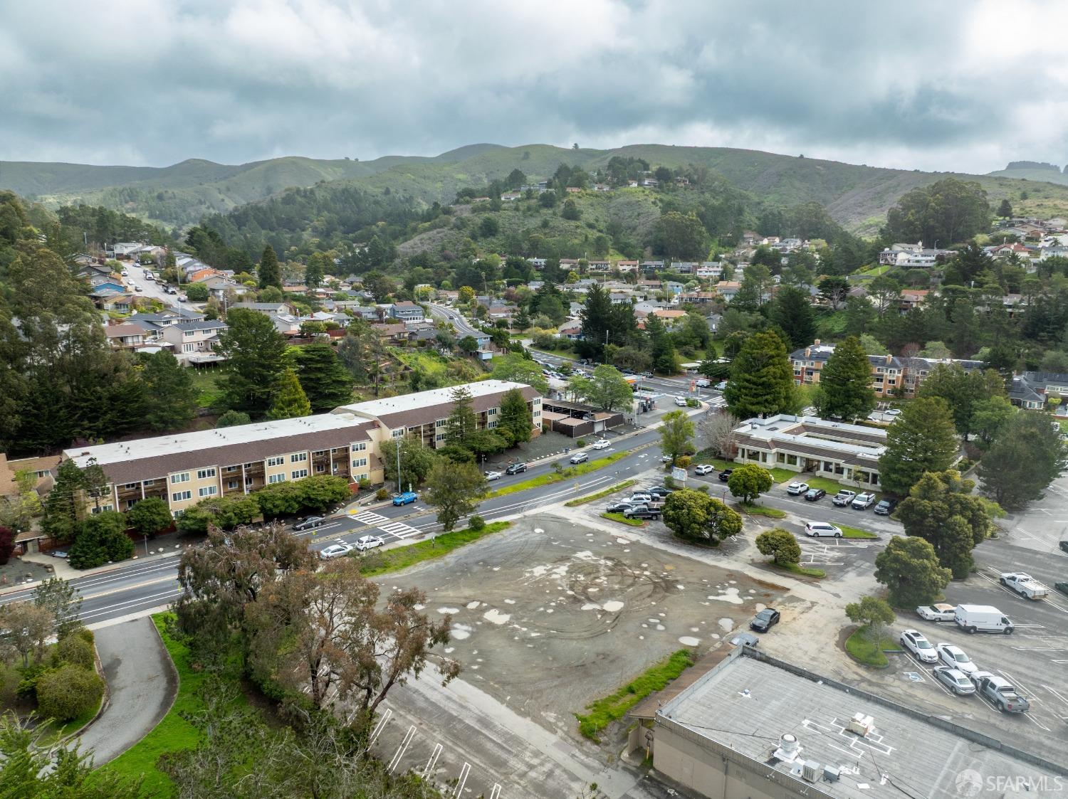 1055 Terra Nova Boulevard Pacifica, CA 94044 - Photo 9 of 13