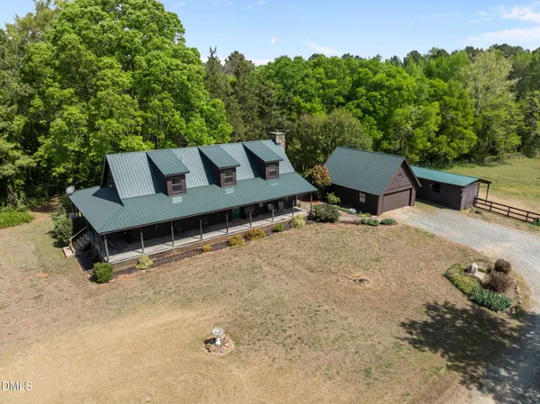 $899,000 | 643 Old Stonehouse Road, Chapel Hill, NC 27516