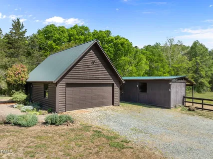 $899,000 | 643 Old Stonehouse Road, Chapel Hill, NC 27516