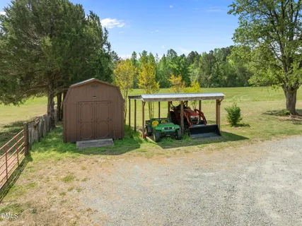 $899,000 | 643 Old Stonehouse Road, Chapel Hill, NC 27516