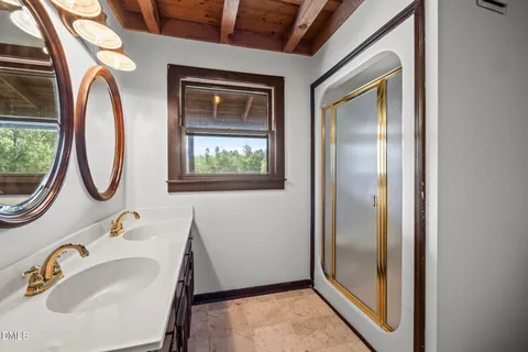 $899,000 | 643 Old Stonehouse Road, Chapel Hill, NC 27516