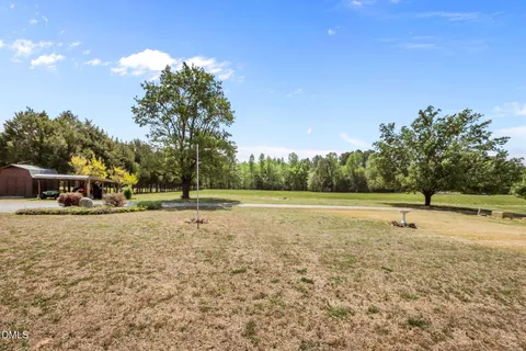 $899,000 | 643 Old Stonehouse Road, Chapel Hill, NC 27516