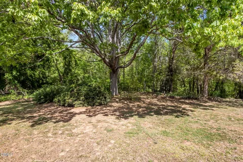 $899,000 | 643 Old Stonehouse Road, Chapel Hill, NC 27516