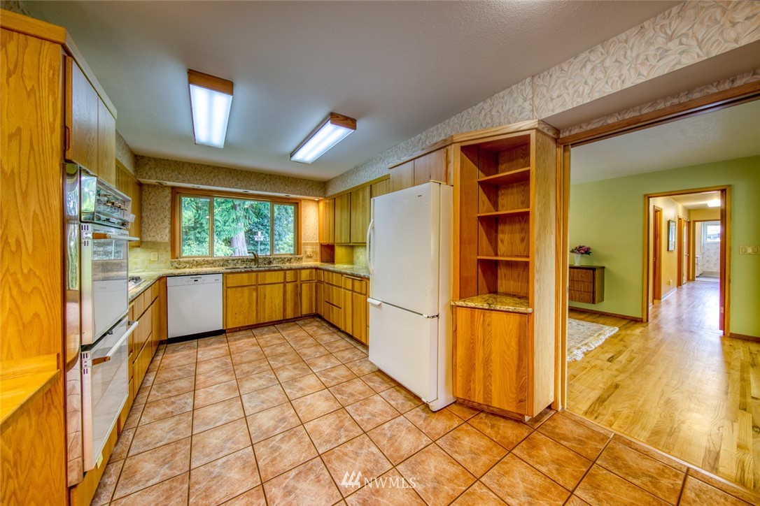 3103 Ridgeview Drive Northeast Bremerton, WA 98310 - Photo 21 of 39 Gallery Image 21
