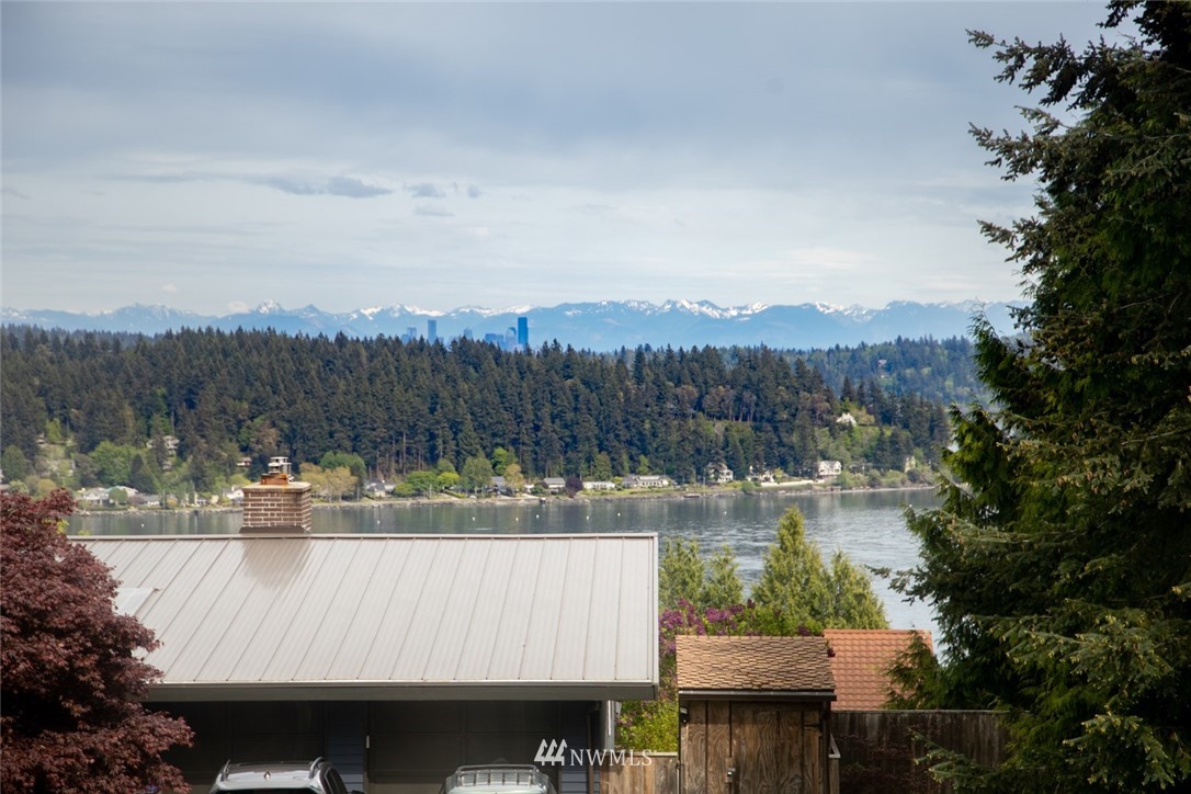 3103 Ridgeview Drive Northeast Bremerton, WA 98310 - Photo 27 of 39 Gallery Image 27