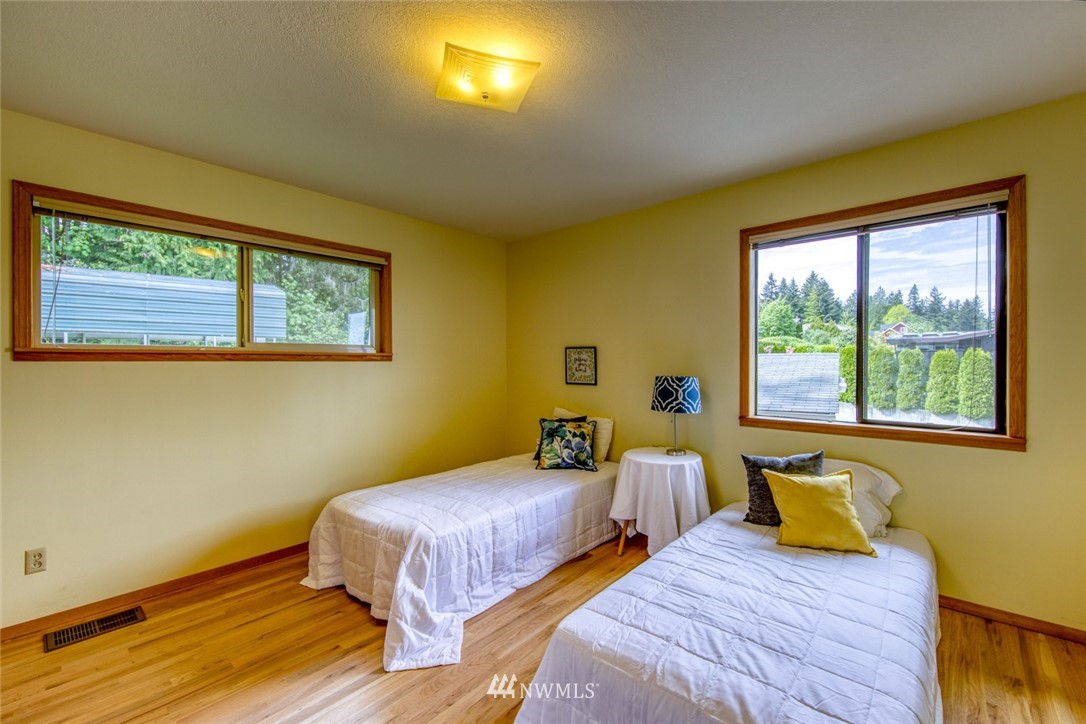 3103 Ridgeview Drive Northeast Bremerton, WA 98310 - Photo 29 of 39 Gallery Image 29