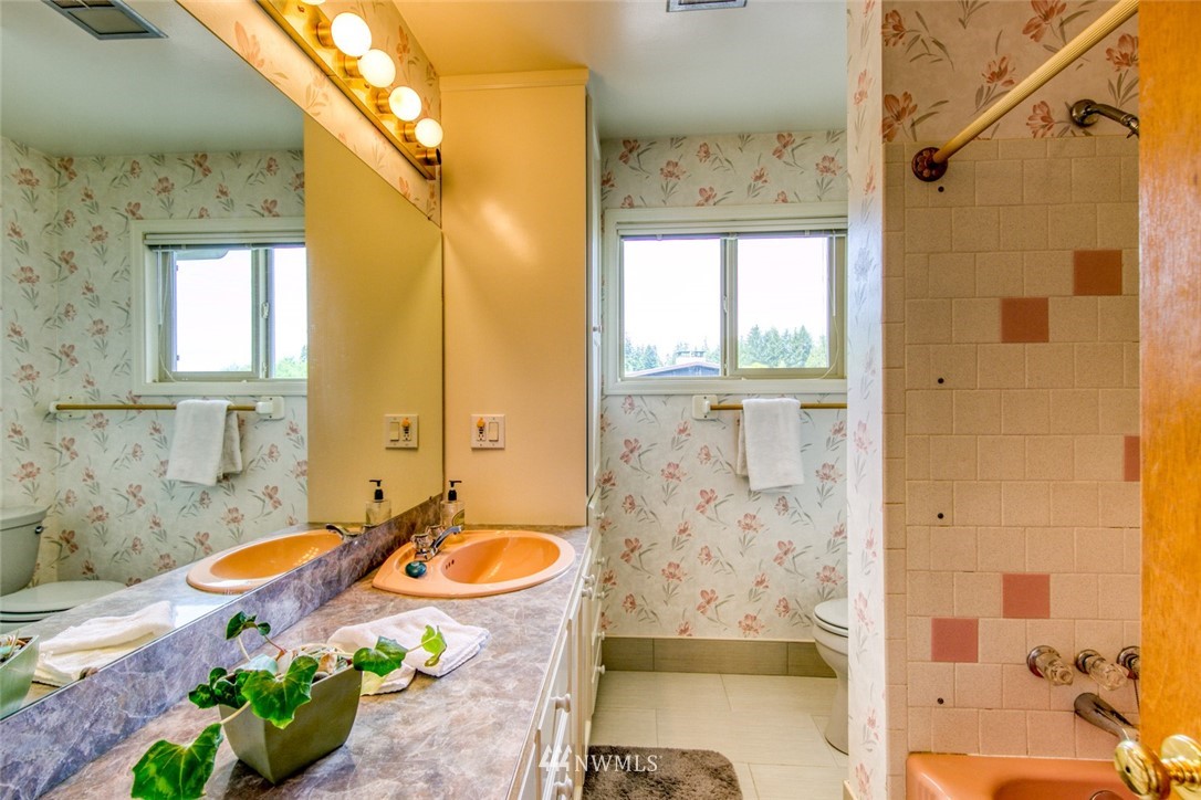 3103 Ridgeview Drive Northeast Bremerton, WA 98310 - Photo 30 of 39 Gallery Image 30