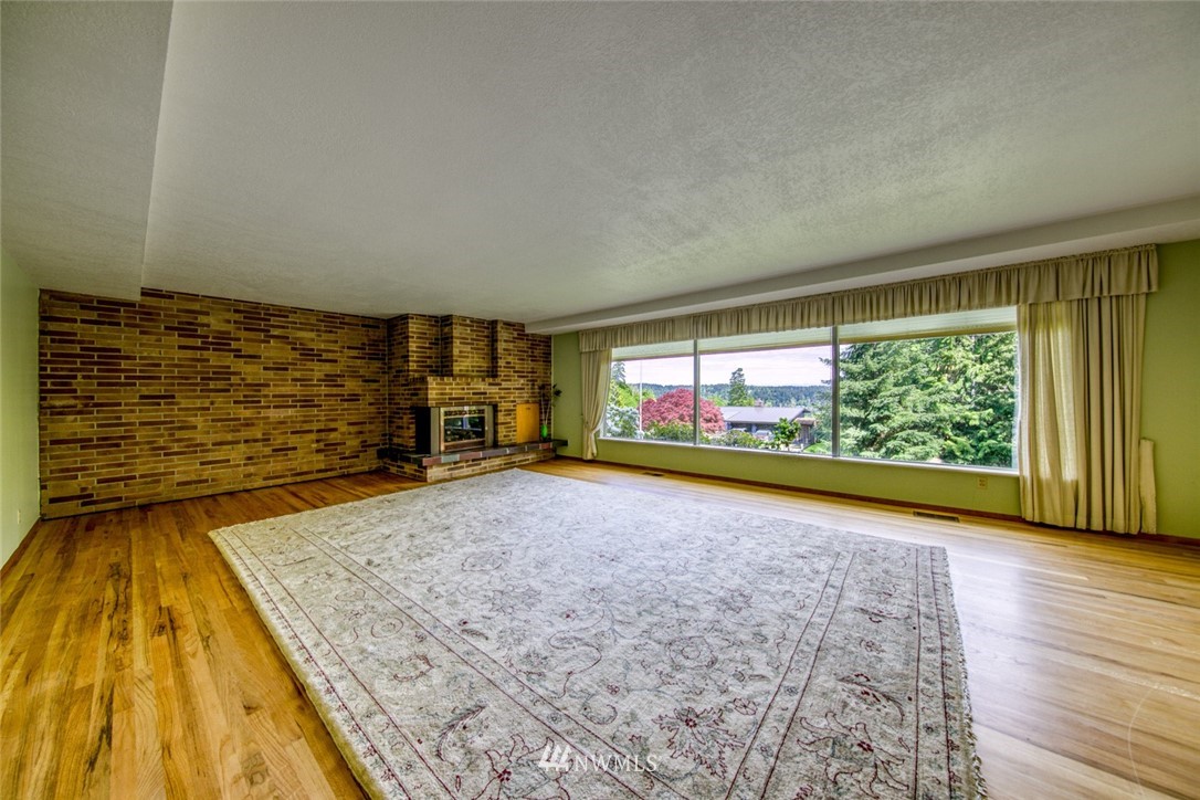 3103 Ridgeview Drive Northeast Bremerton, WA 98310 - Photo 8 of 39 Gallery Image 8