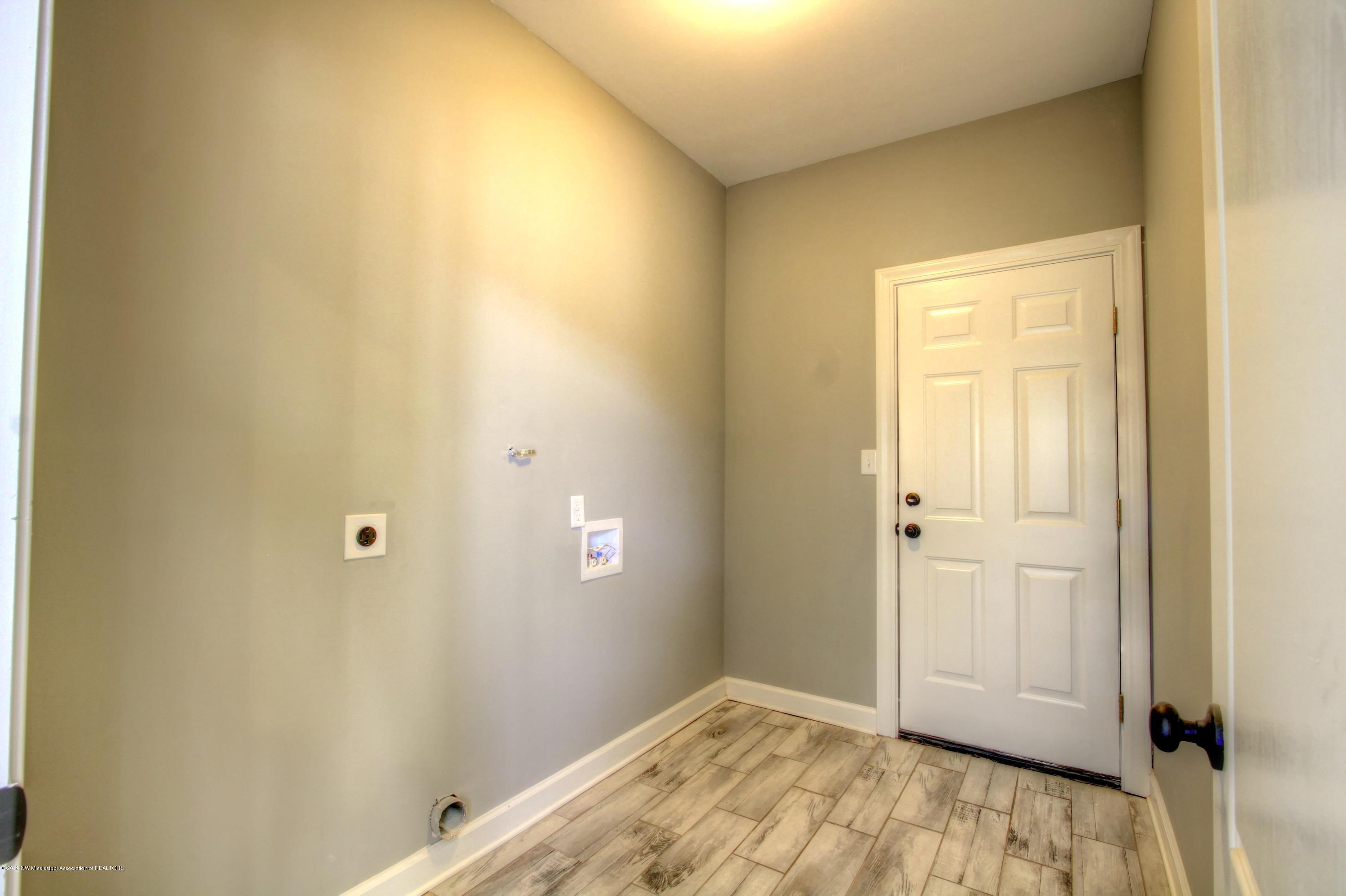 232 Dry Field Road Byhalia, MS 38611 - Photo 6 of 13 _MG_9139_40_41