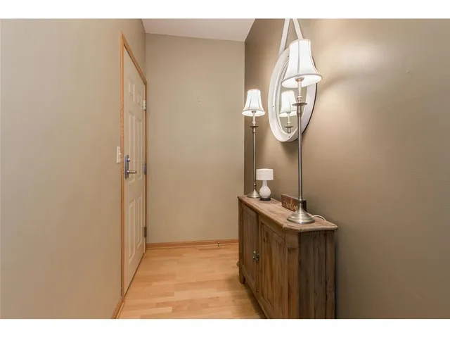 $2,200 | 2100 Old School Road, Unit 108, Mound, MN 55364