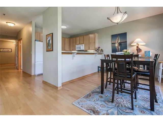 $2,200 | 2100 Old School Road, Unit 108, Mound, MN 55364