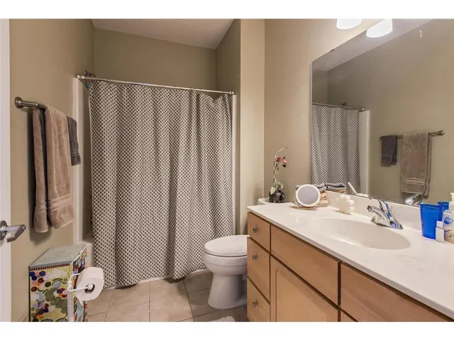 $2,200 | 2100 Old School Road, Unit 108, Mound, MN 55364