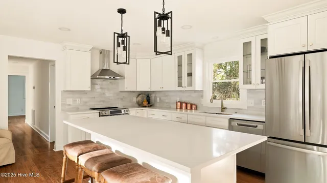 $499,000 | 475 West Maine Avenue, Southern Pines, NC 28387