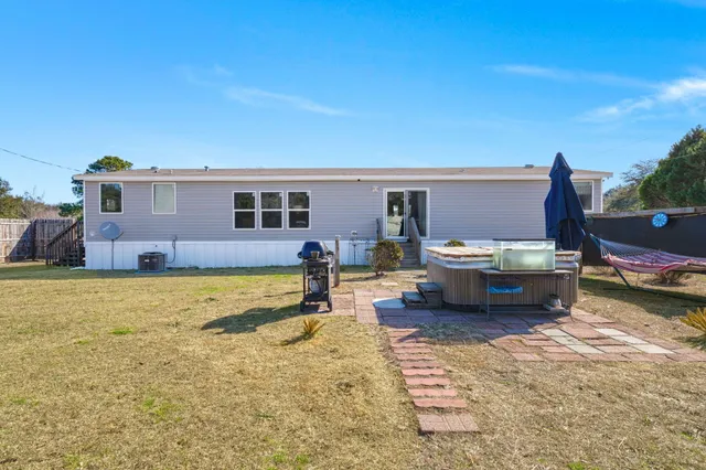 $475,000 | 328 Rodeo Drive, Eutawville, SC 29048