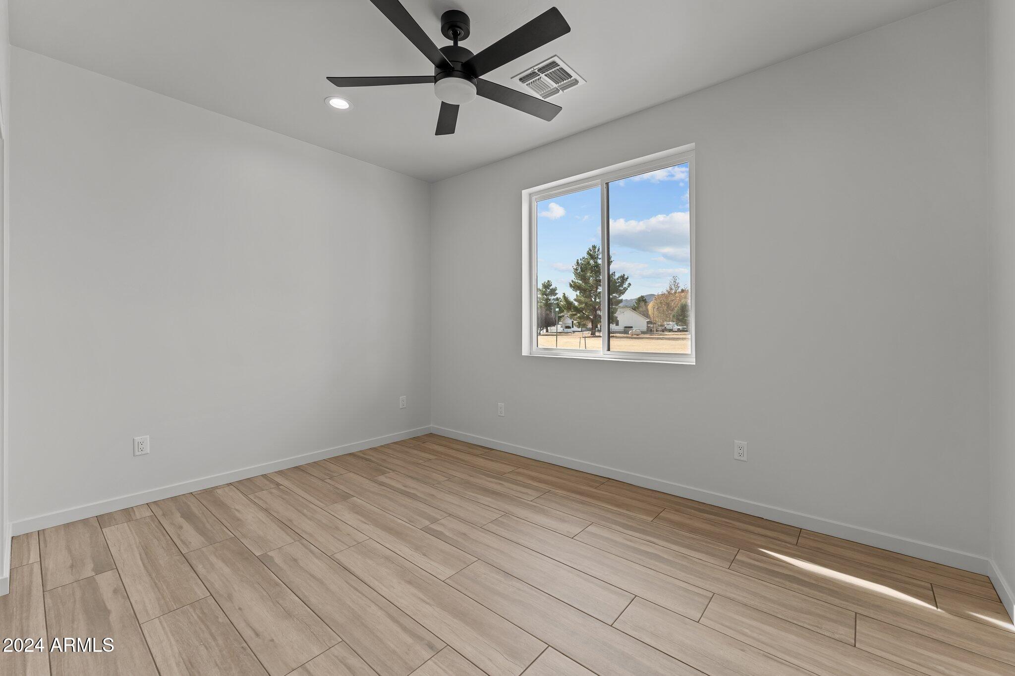 18473 Henry Coe Road Peeples Valley, AZ 86332 - Photo 22 of 31 18-web-or-mls-DSC08339