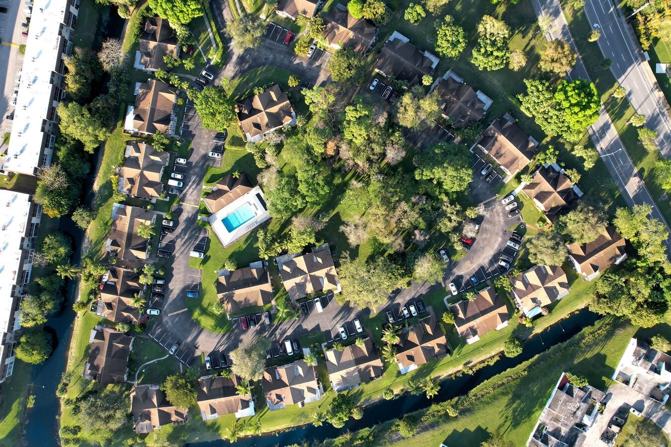 22355 Southwest 57th Circle Boca Raton, FL 33428 - Photo 23 of 25 a picture of tree