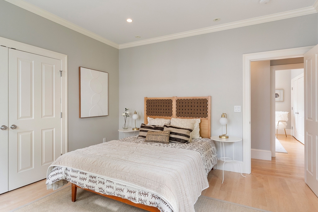 85 Upland Road Cambridge, MA 02140 - Photo 17 of 42